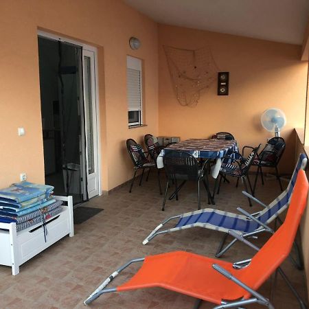 Apartman Luka Vir Appartement Buitenkant foto