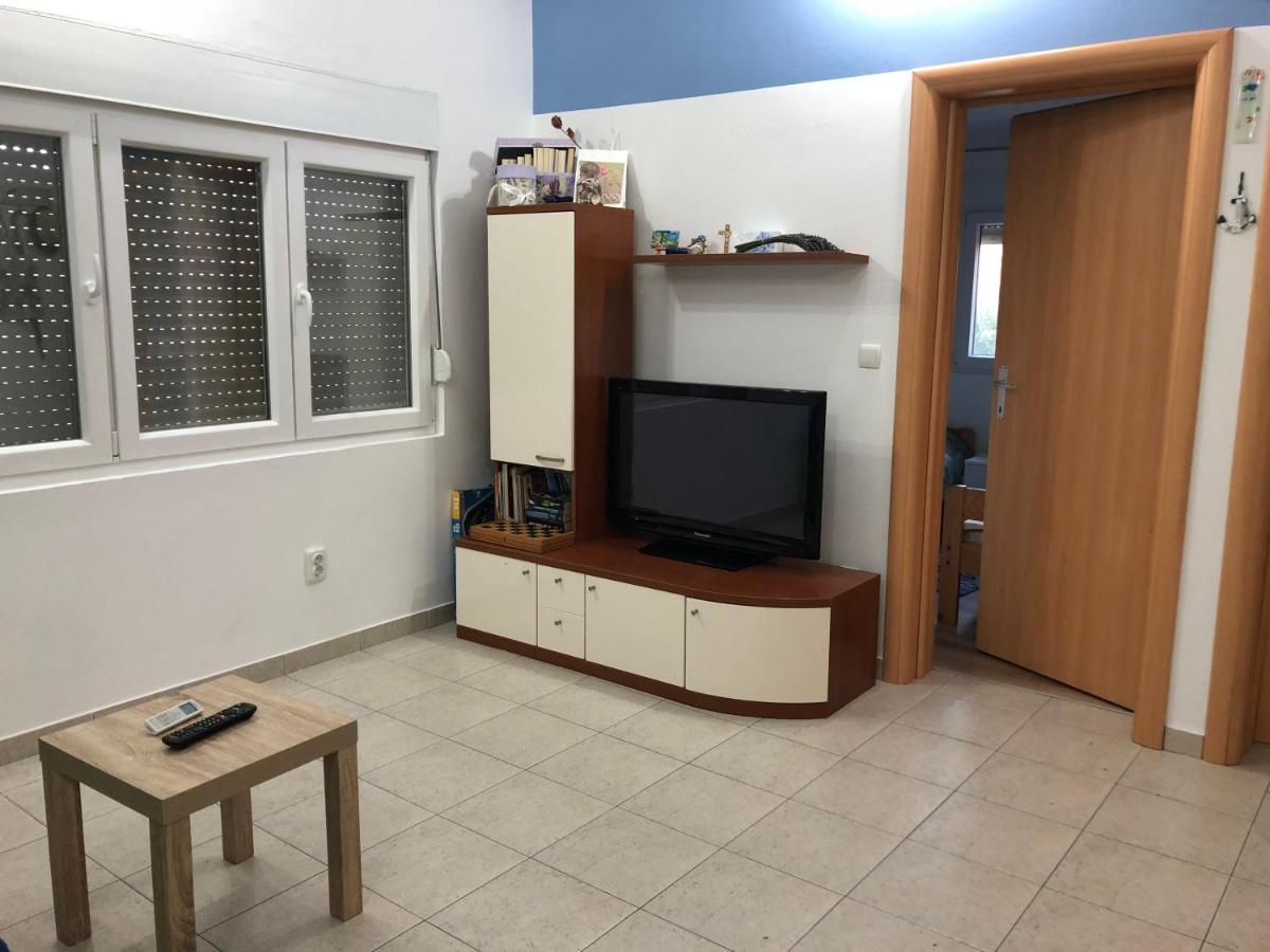 Apartman Luka Vir Appartement Buitenkant foto